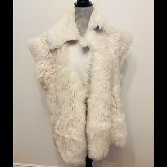 IRO Olair Reversible Shearling Vest - Picture 7 of 13